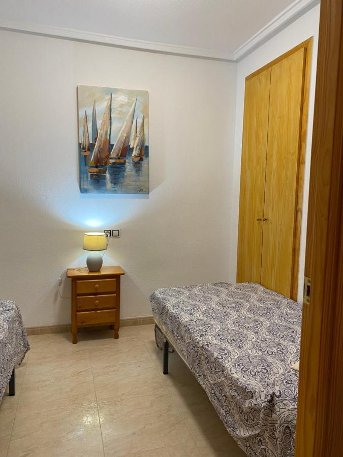 Amazing 2-Bedrooms Apartment With Pool Torrevieja Center Dış mekan fotoğraf